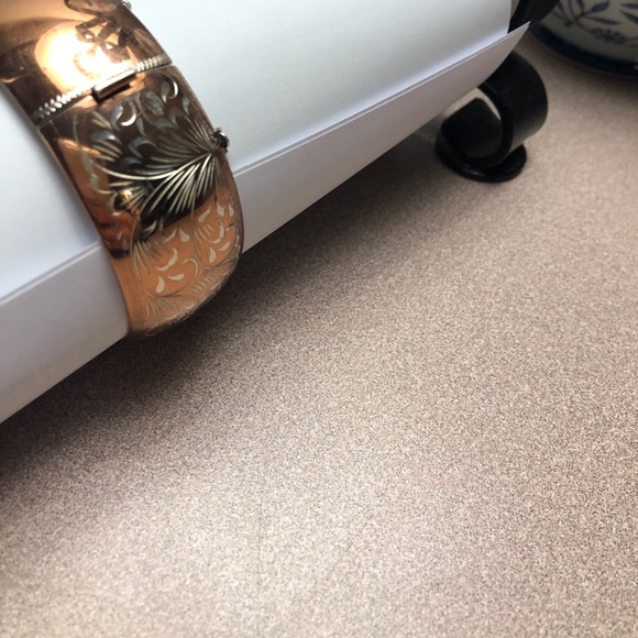 Wide Sterling silver bangle - Picture 2 of 8